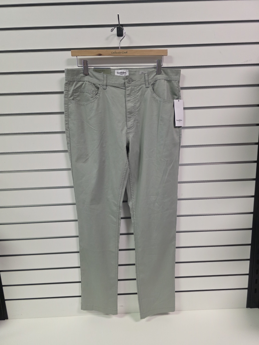 Goodfellow & Co Men’s Light Sage Green Straight Chinos